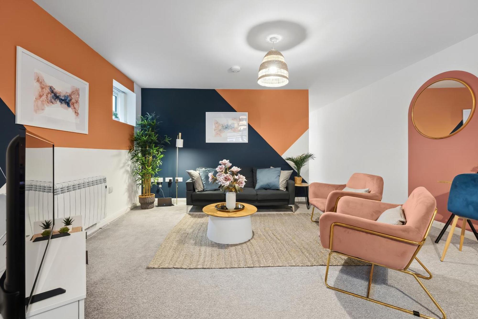 סירנססטר Corinium Lodge - Town Centre Apartment מראה חיצוני תמונה